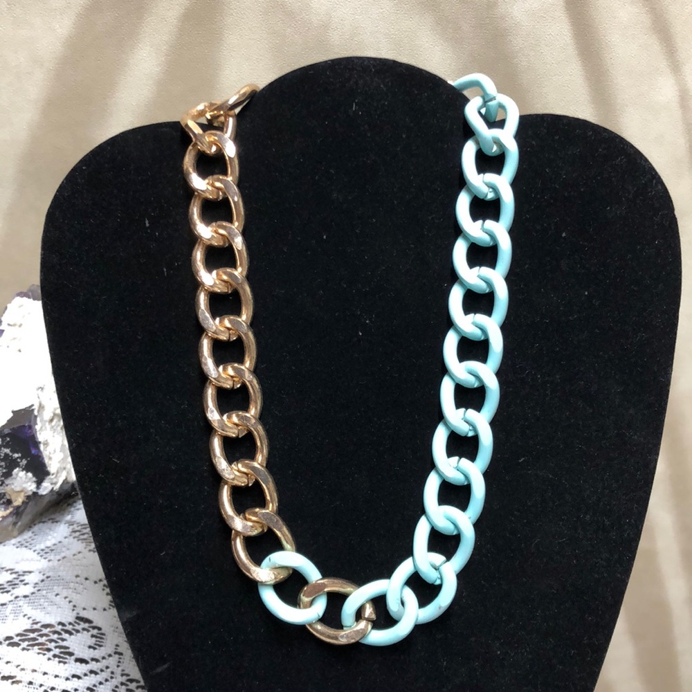 Chunky gold and pale teal‎ necklace